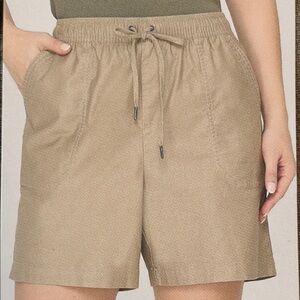 Tahari Pull on Shorts